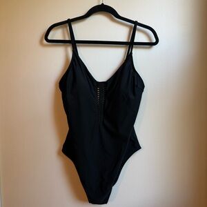 CupShe Crochet Plunge Swimsuit Black Women's Large (A1009)
